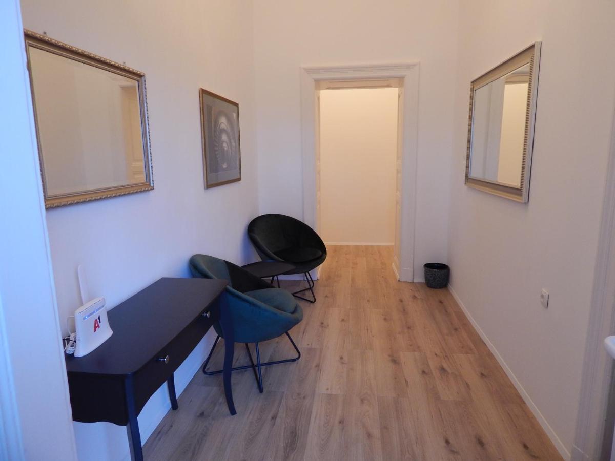 Gold Rooms And Suite Rijeka Exterior foto